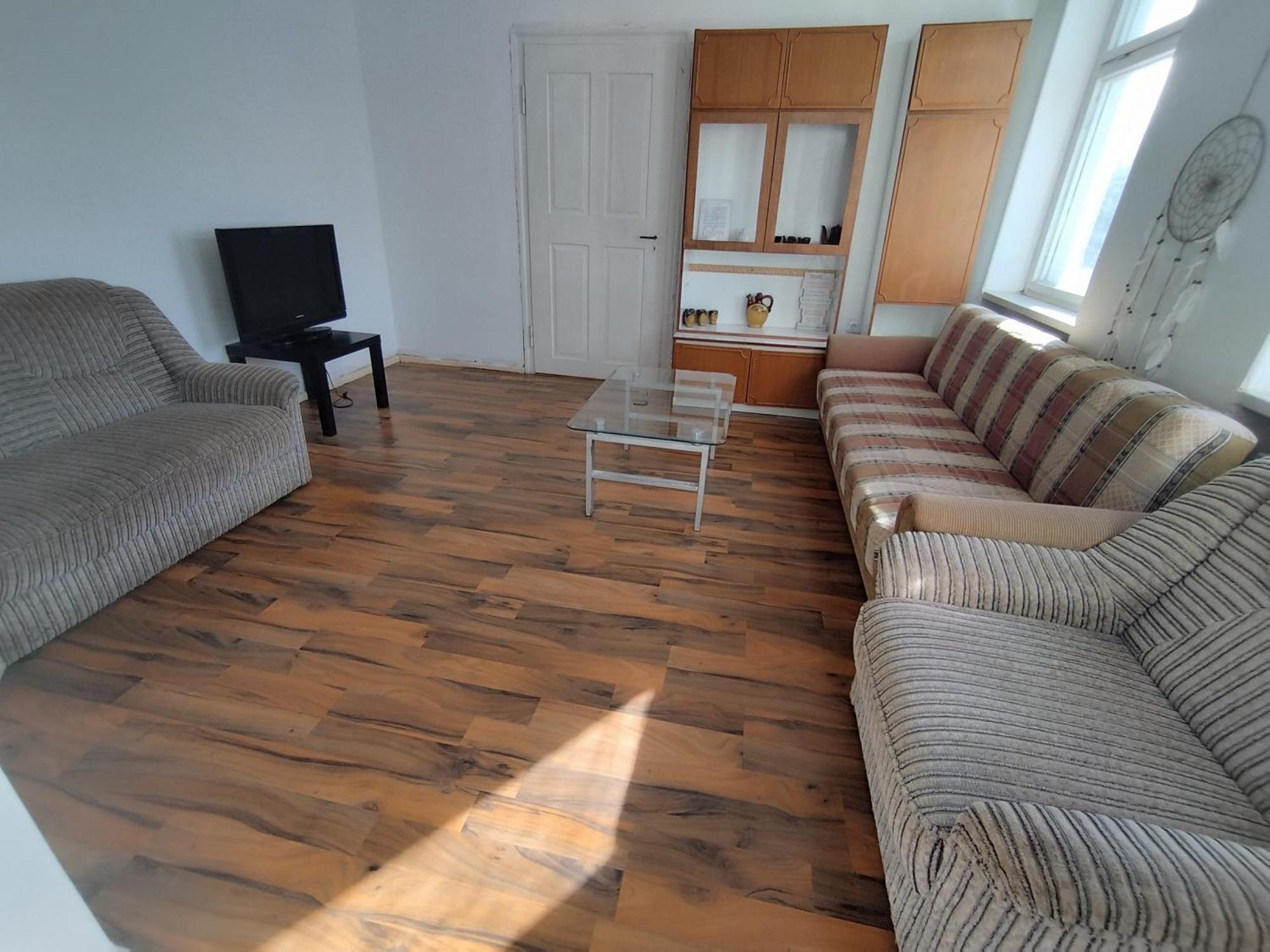 Daily Weekly Monthly Apartment Glauchau Exterior photo